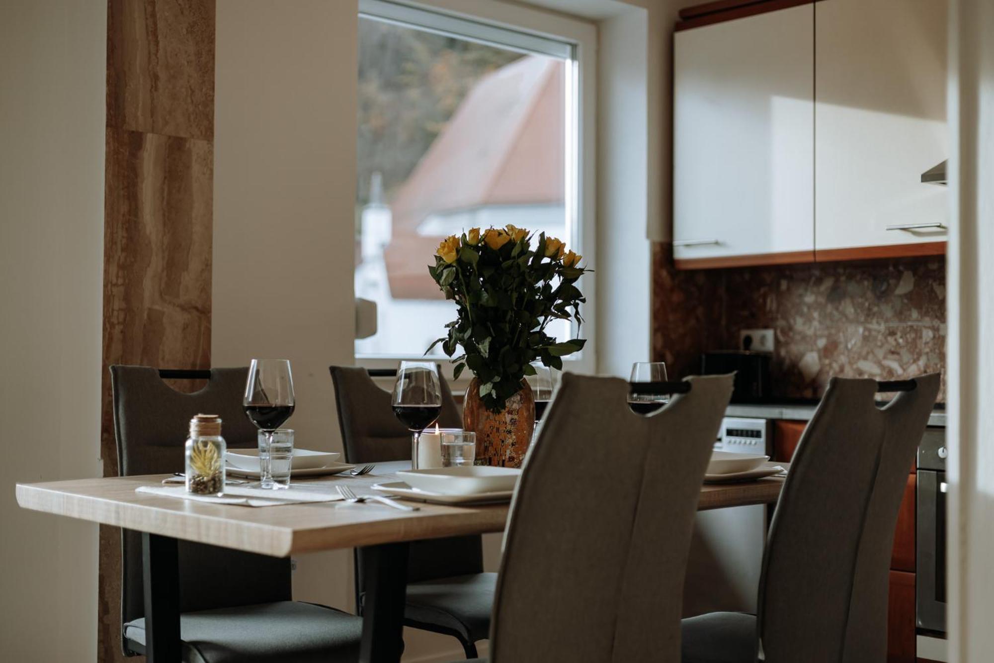 Stilvolles Appartement Mit Blick Auf Das Dreifluesse-Eck Passau Exterior foto